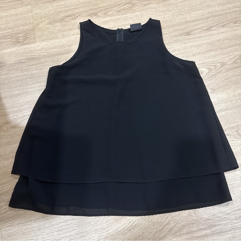 Bobeau Elegant Black Sleeveless Blouse 555